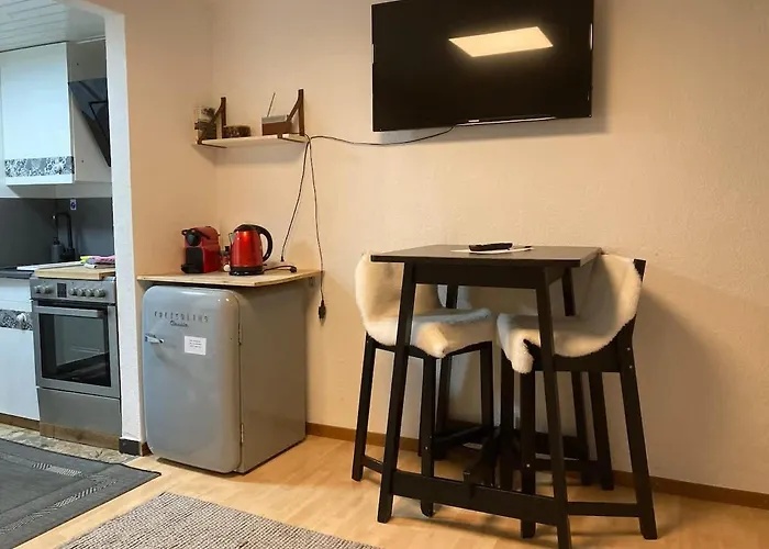 House St-george Cozy With Terrace And View On Village Of Apartamento